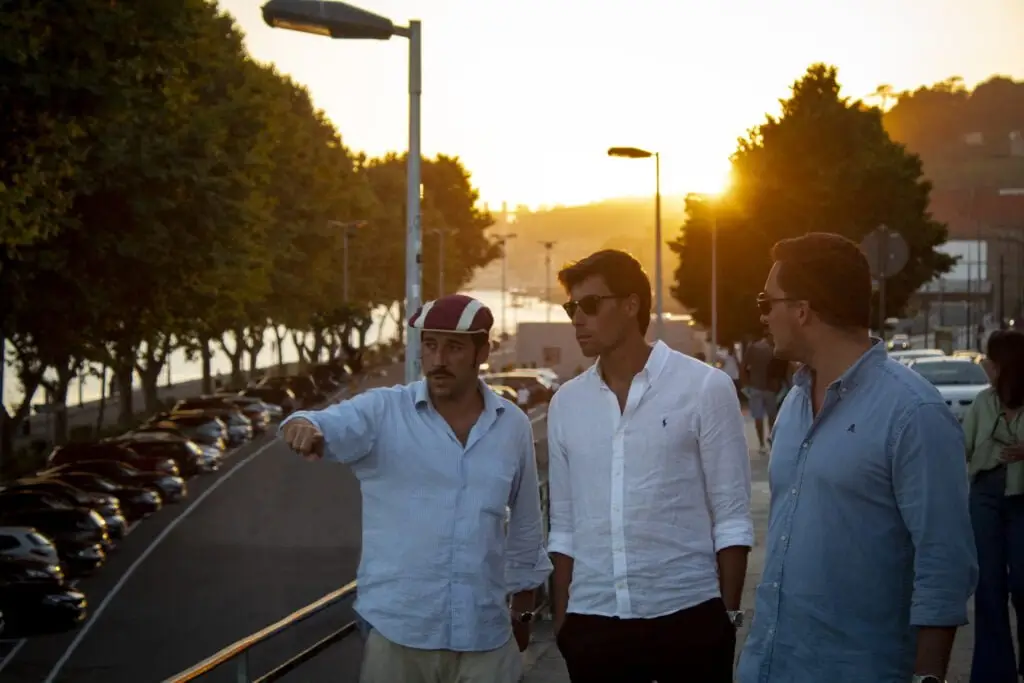 Bernardo Providência, COME Tours host with some clients